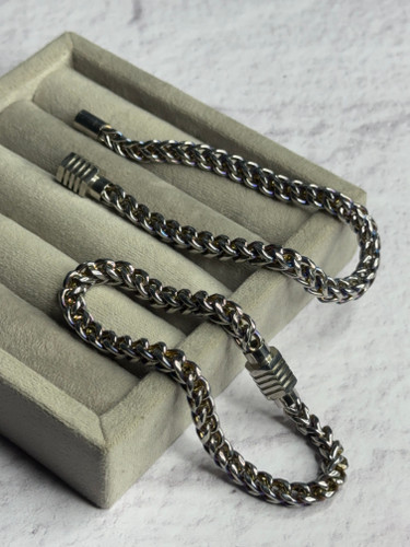 دستبند چهاروجهی استیل | قفل مگنتی قدرتمند و براق